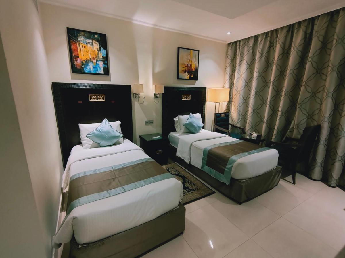 Smana Hotel Al Raffa Ντουμπάι Εξωτερικό φωτογραφία